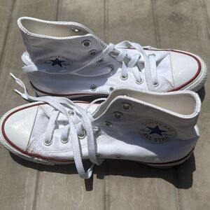 Converse Chuck Taylor All Star in White W7/M5 worn on stage about 5 times.